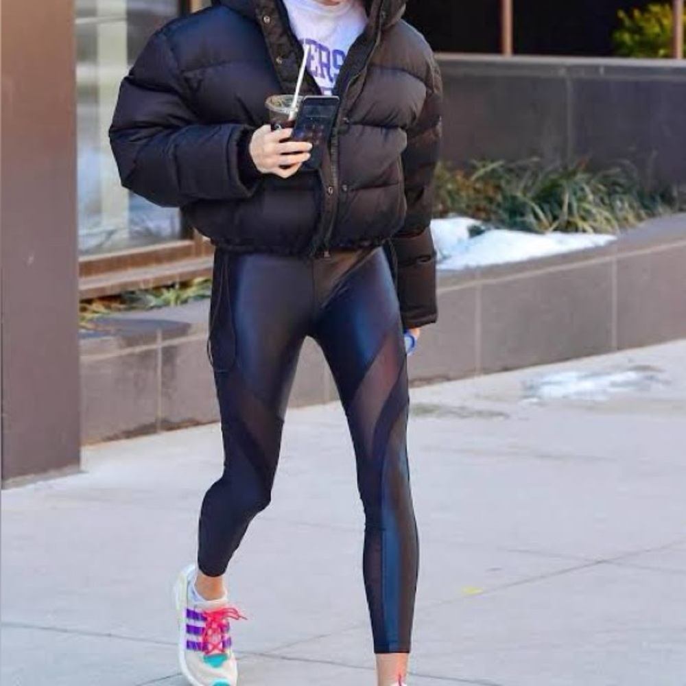 Koral frame Legging black new